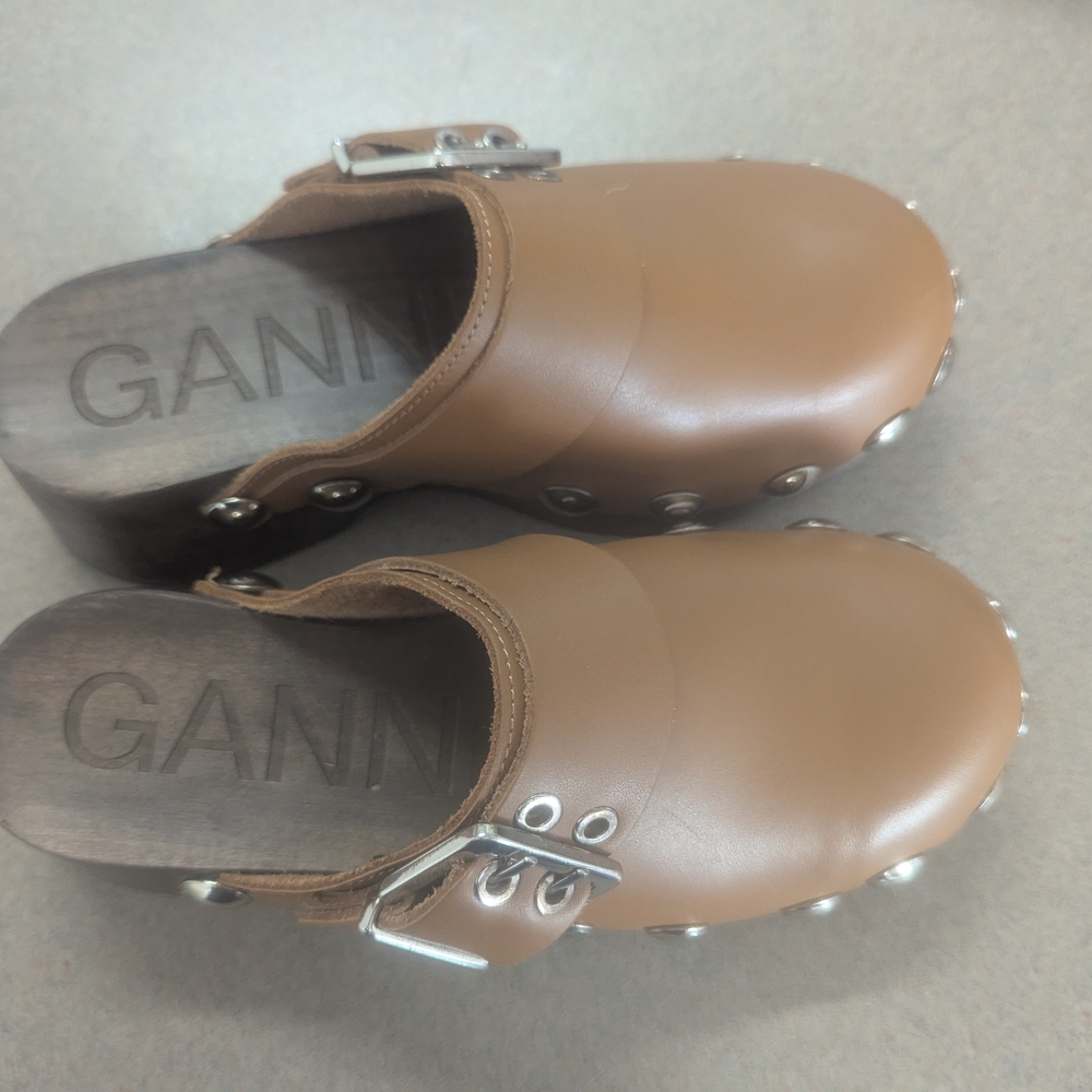 Ganni Tan Leather Clogs with Silver Accents